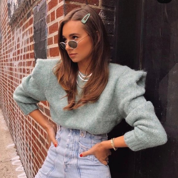 Zara Sweaters - NWT Zara Blogger Fav Volume Shoulder Sweater M